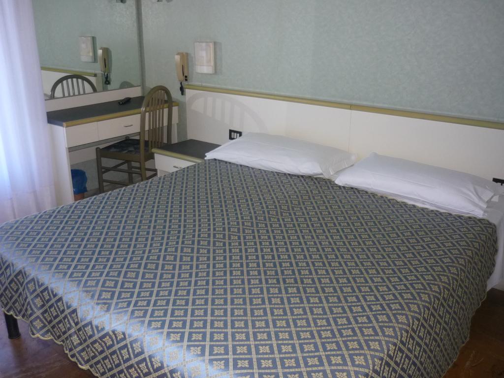 Hotel Europa อาร์มา ดิ ตัจจา ห้อง รูปภาพ